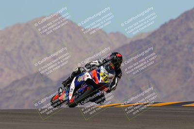 media/Oct-09-2022-SoCal Trackdays (Sun) [[95640aeeb6]]/Turn 9 (1pm)/